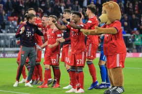 里程碑夜阿斯顿维拉再遭质疑，NBA季后赛今晨刷纪录，媒体盛赞，心理建设被强调的简单介绍