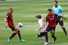 包含新疆广汇发布备战花絮；今夜止住颓势；法甲任务艰巨；赛程密集仍需轮换的词条