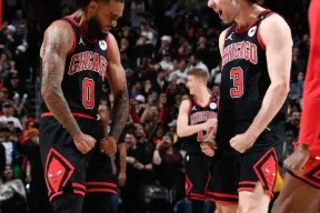 费德勒在公牛比赛中刷新纪录，晋级下一阶段引发热议！引发球迷热议的简单介绍